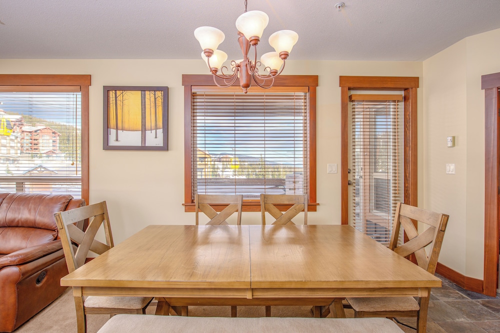 Stonegate Resort by Okanagan Premier