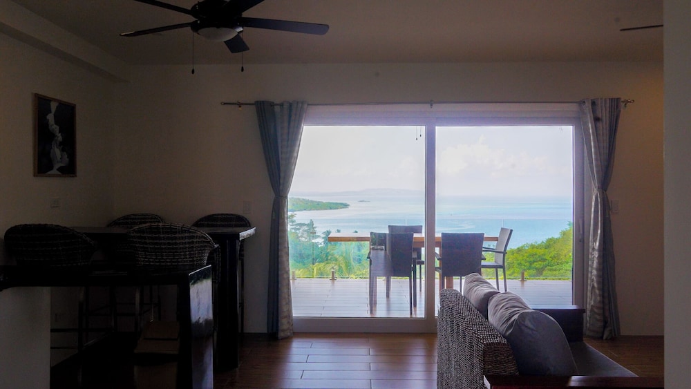 Tablas Seaview Homestay