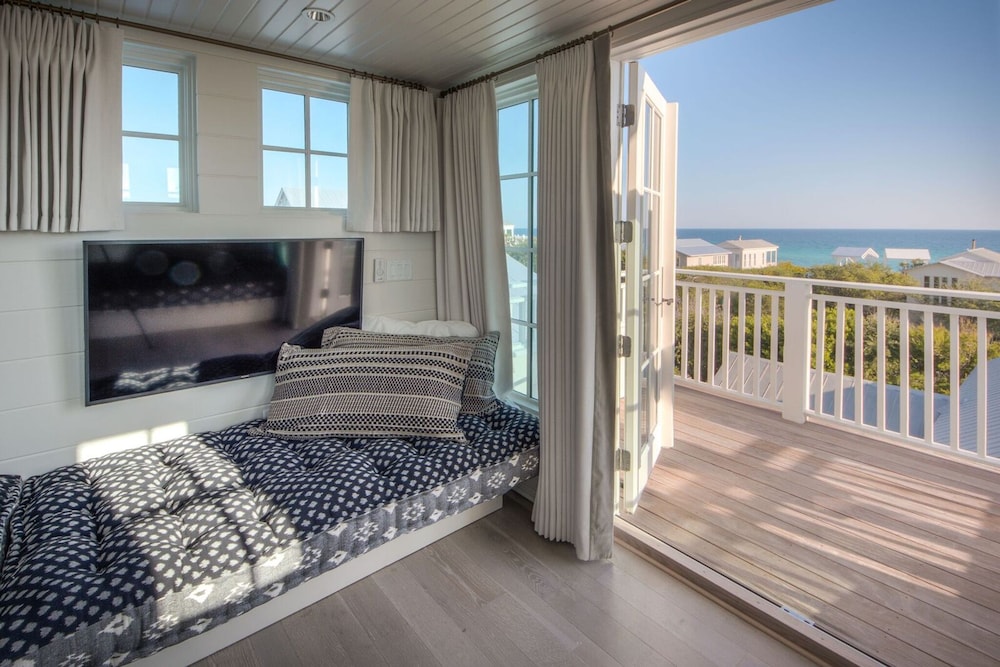 23 E Ruskin Street by Dune Vacation Rentals view 2