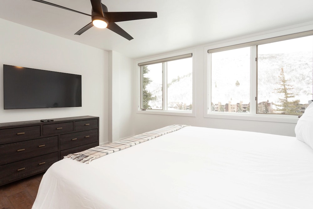 Trail's End Lodge at Deer Valley Resort - One Bedroom Residence with Spa #105jan 1 Condo