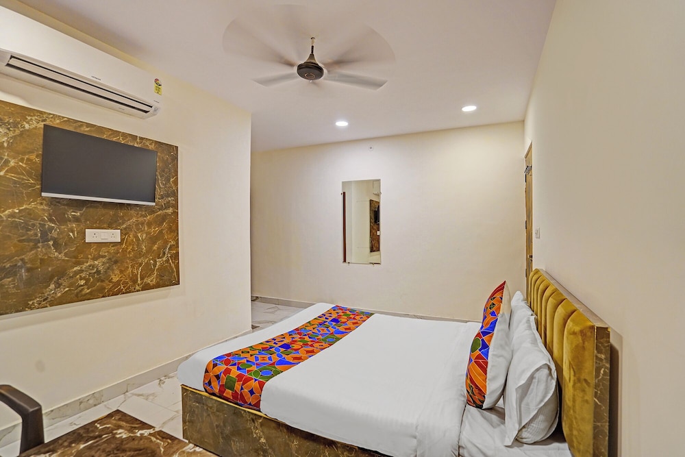 Fabhotel Golden Rivaah
