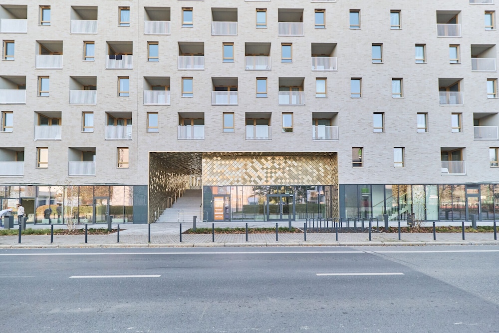 Braniborska Apartment Wrocław by Renters view 2