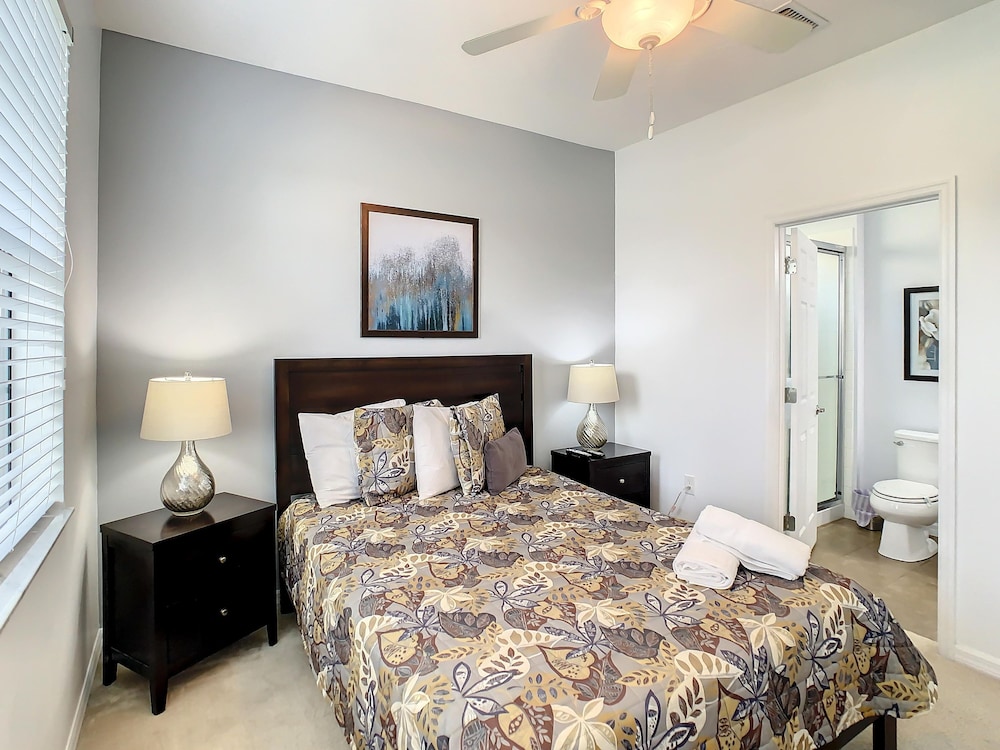Family Oasis Near Disney - Pool Resort Access