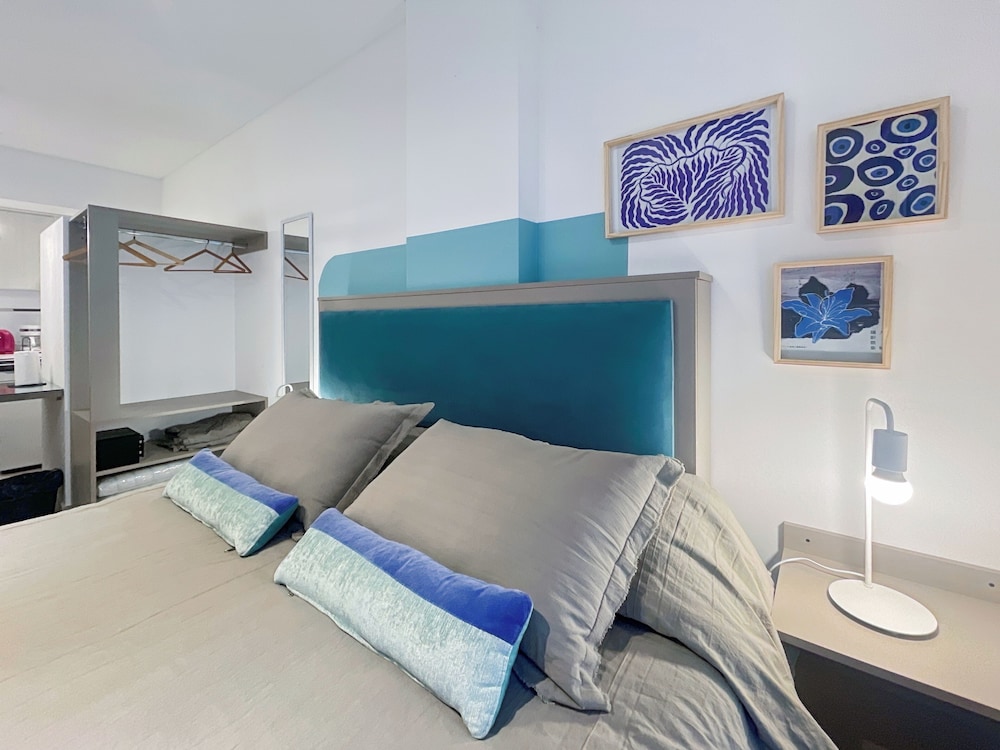 Ayres Suites Moreno