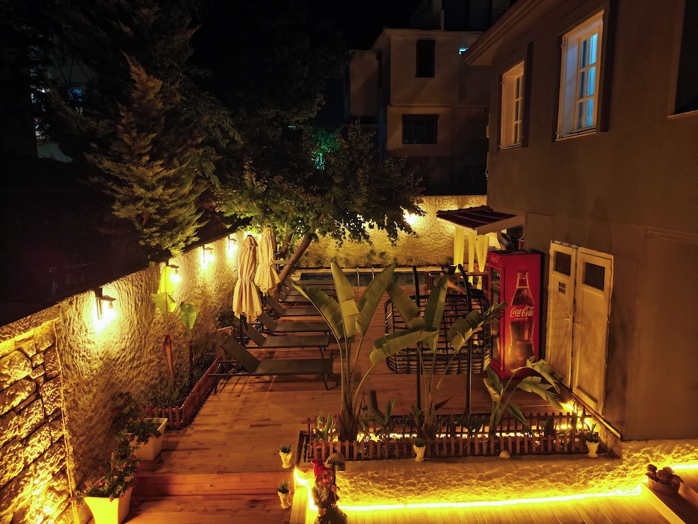 Kekik Alaçatı Otel