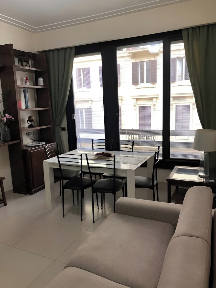 VISCONTI APARTMENT