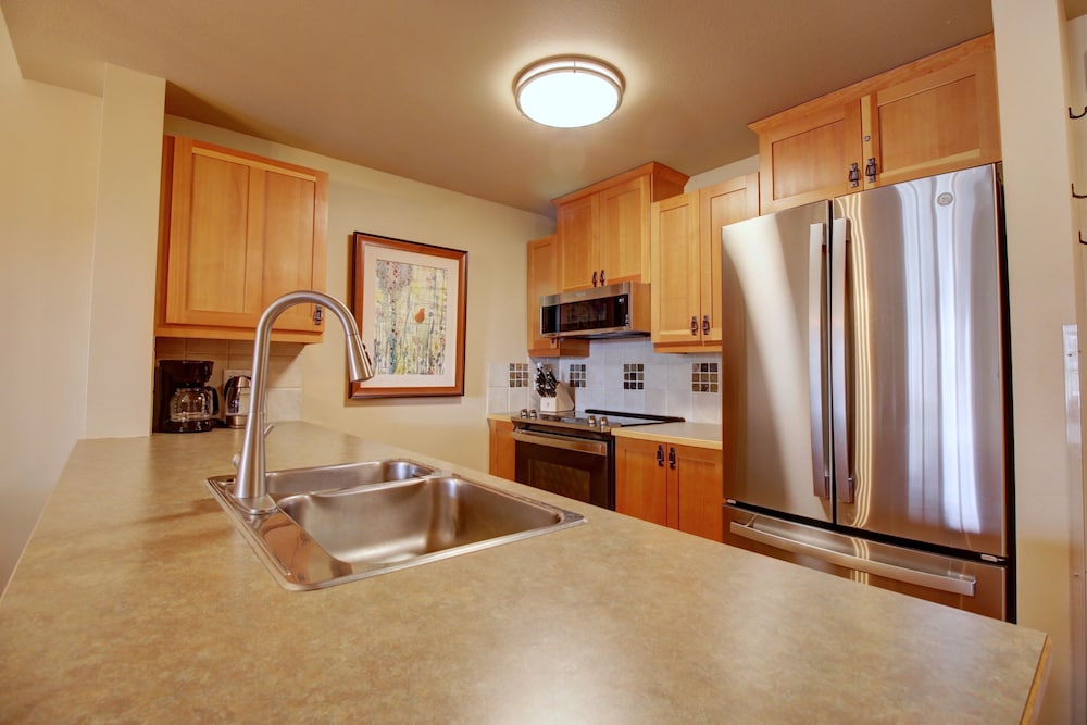 Pp506 Passage Point 1 Bedroom Condo