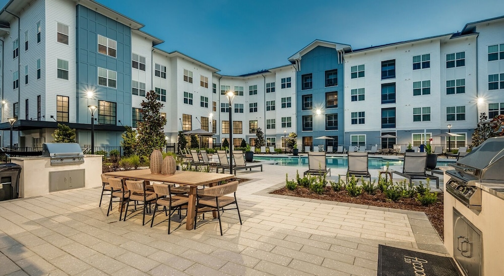 Landing Amazing 1bd, Yoga Studio, Clubhouse