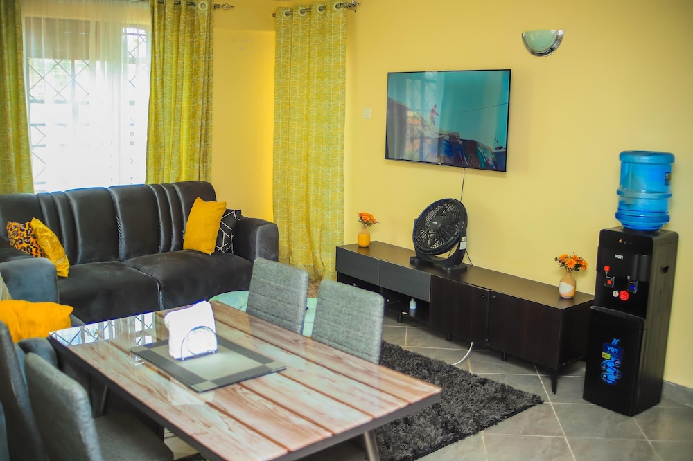 Lux Suites J'Melots Apartments Kisumu