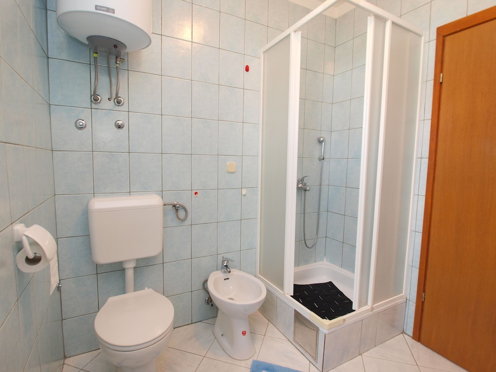 Photo 47