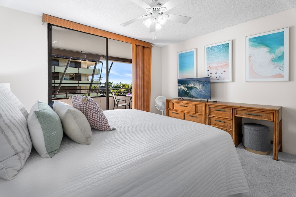 Big Island White Sands Village 202 2 Bedroom Condo