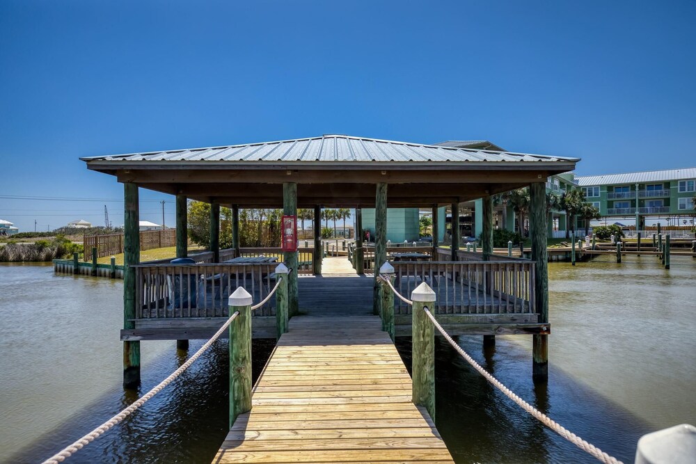 Navy Cove Harbor 1205