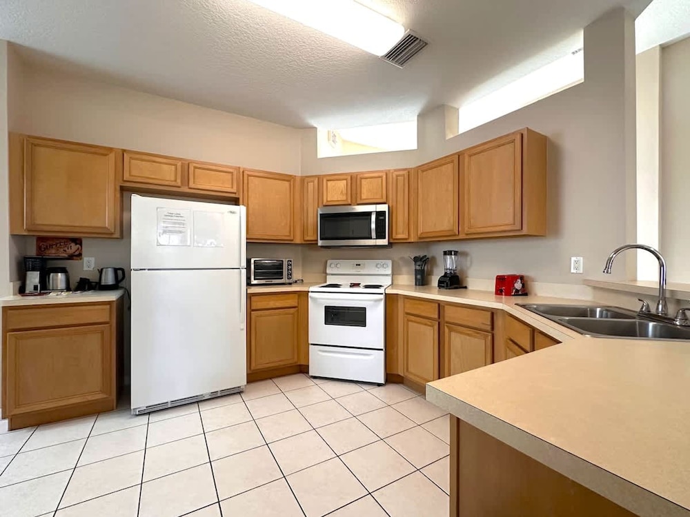 Disney Hideaway Villa Sleeps 9 4Bd Home With Pool