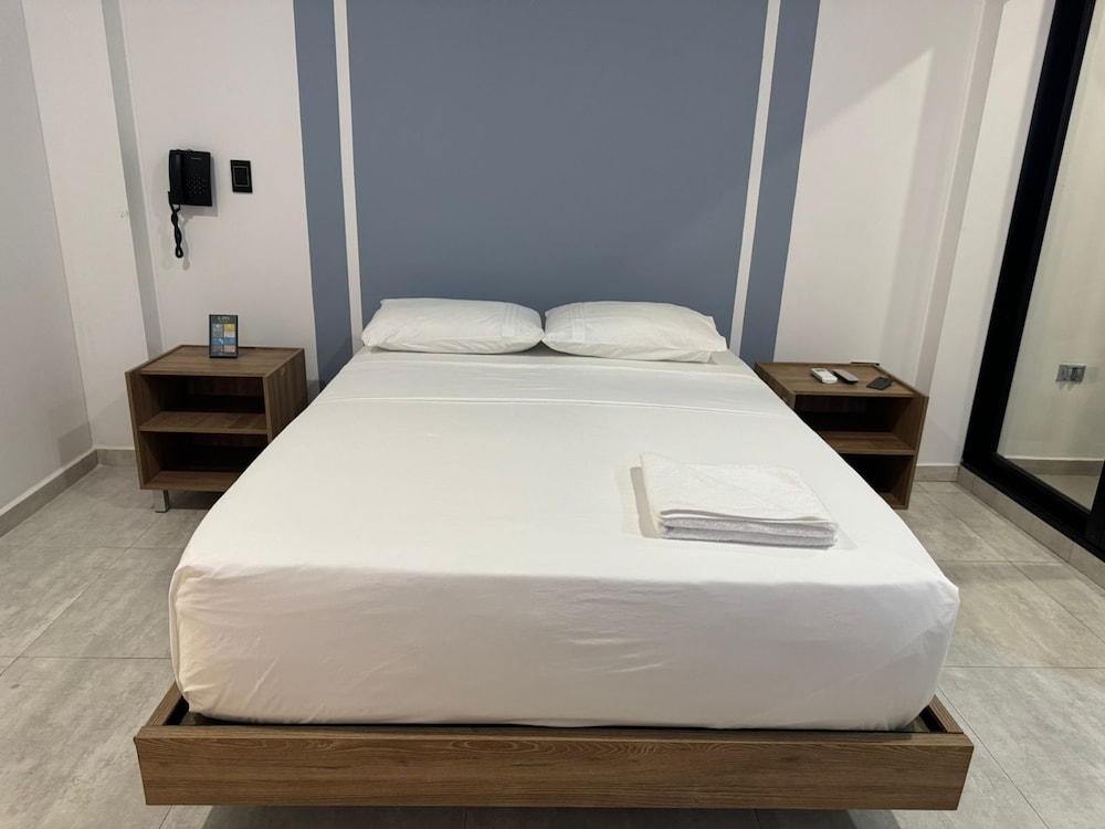 HOSTAL DEL LLANO