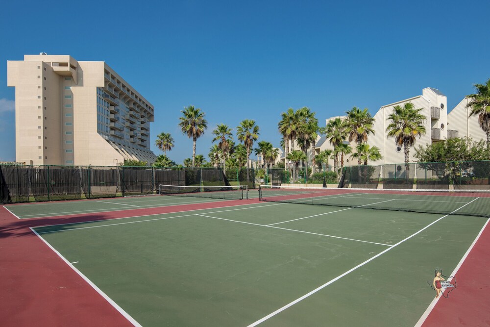 Bahia Mar Solare Resort Condos