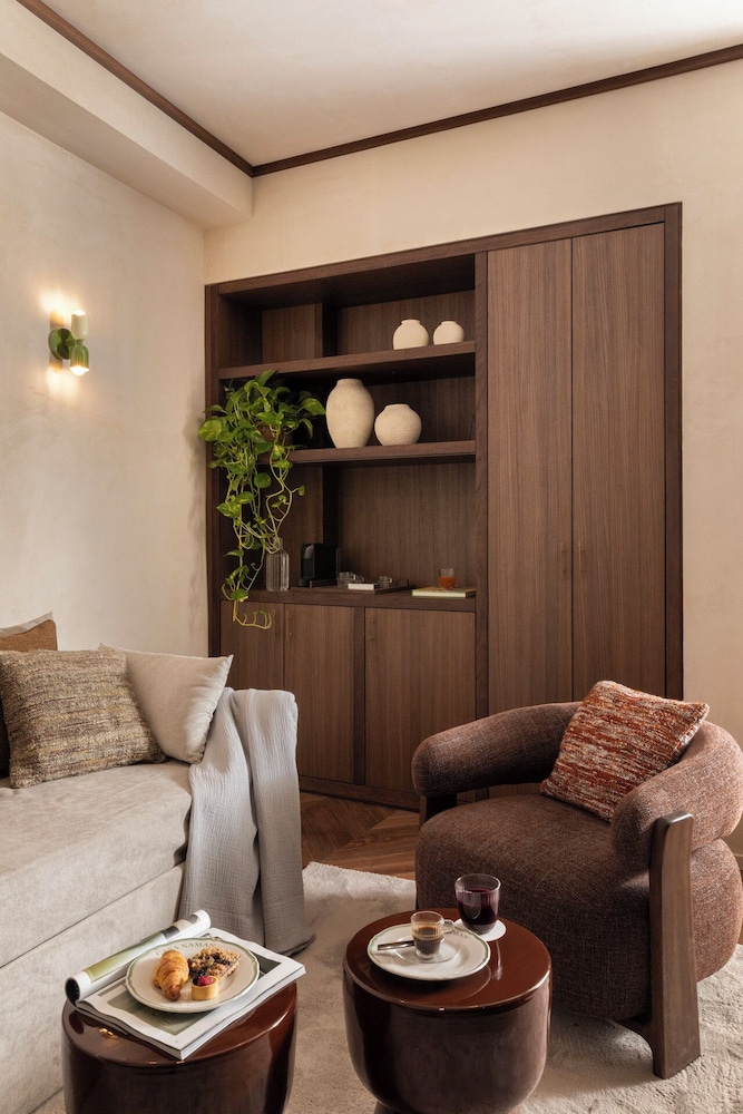 Naman Hotellerie - Condotti