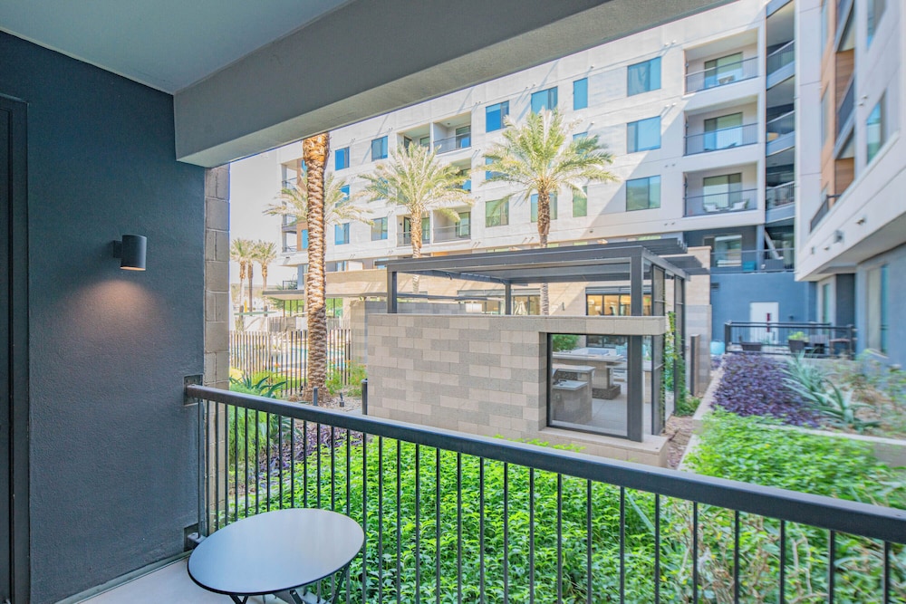 ROVE LIVING/KB - Trovita Rio