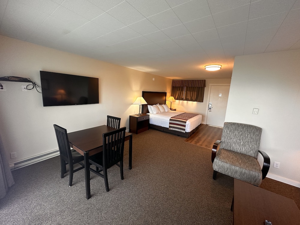 Astoria Crest Motel