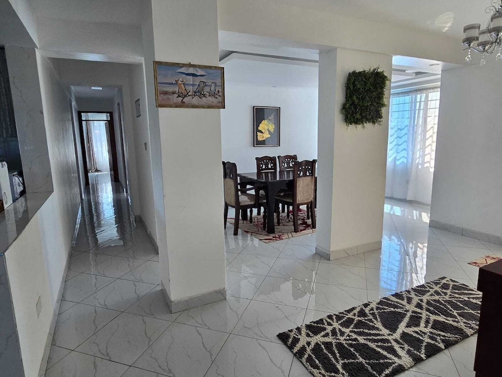 Roam Apartments