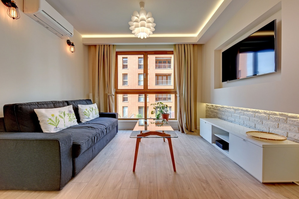 Apartinfo Aura Apartments