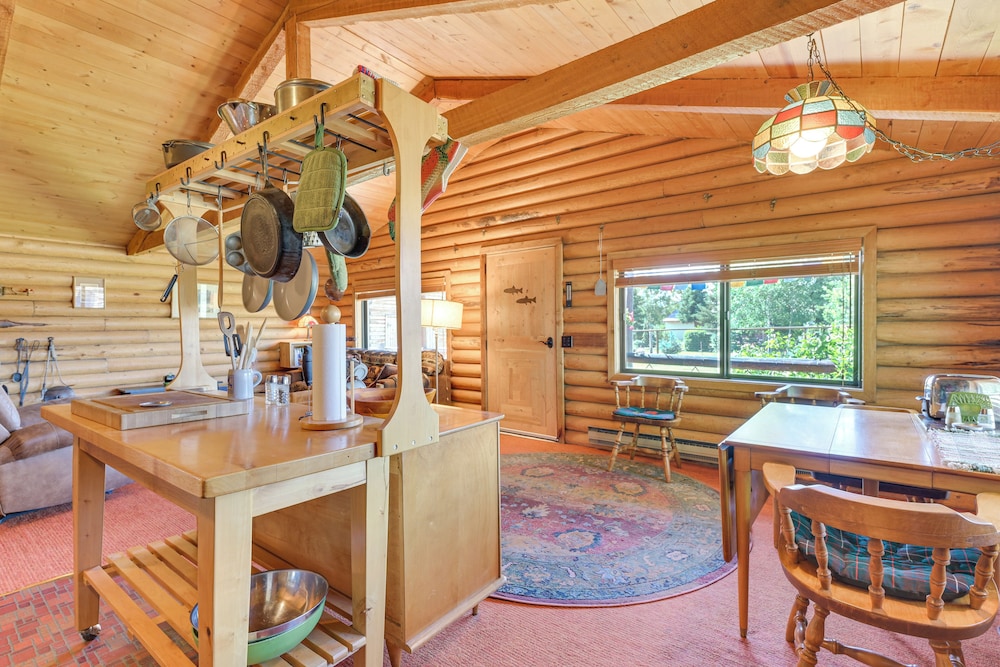 Southwest Montana Ski Country: Family Cabin Escape