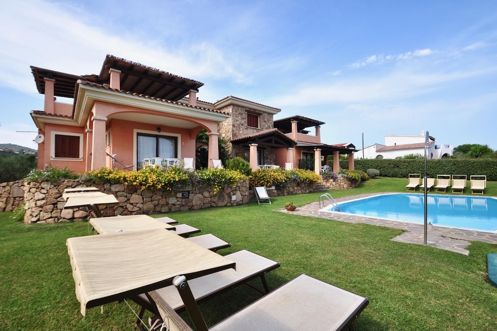 Le Dimore di Nettuno 2 With Pool en Olbia