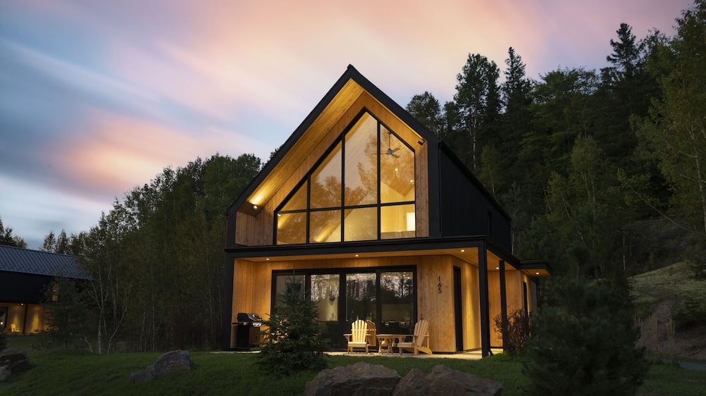 Snohaus Chalets - Image 1