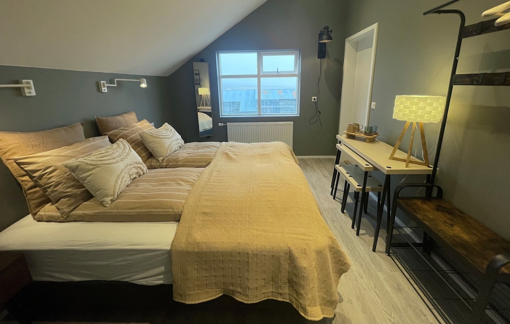 Lindarholl Guesthouse