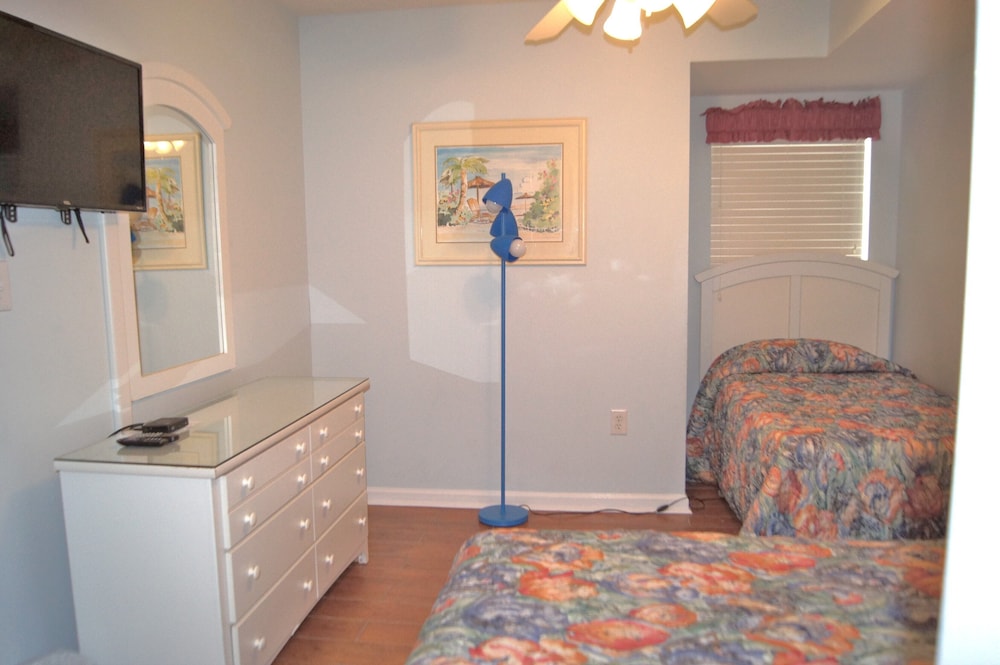 Sunrise Pointe 4F by RedAwning