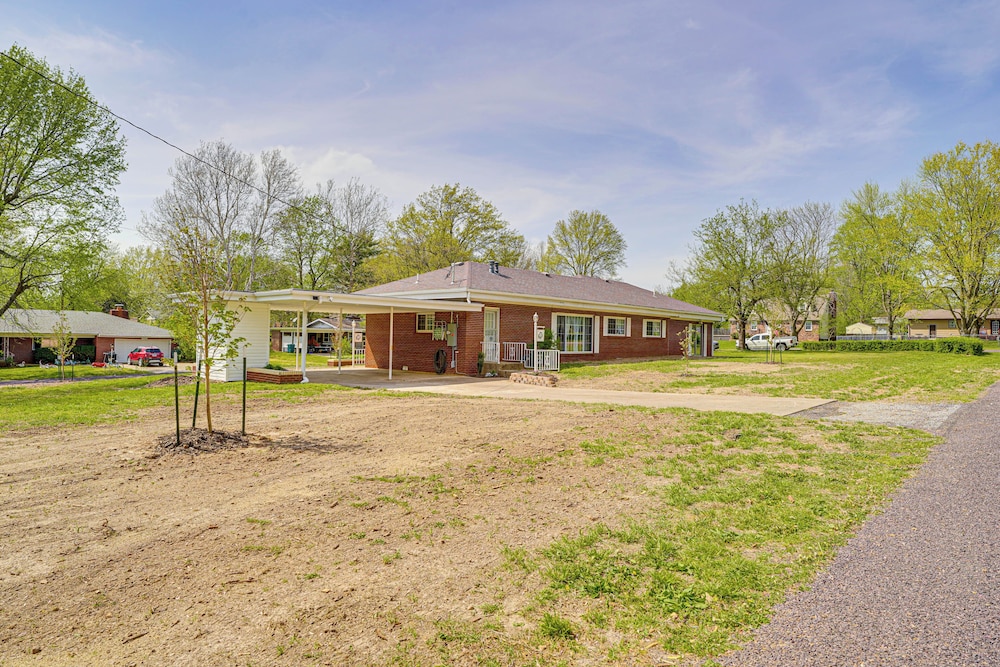 Mid-century 1950s Retreat w/ Carport in Monett!