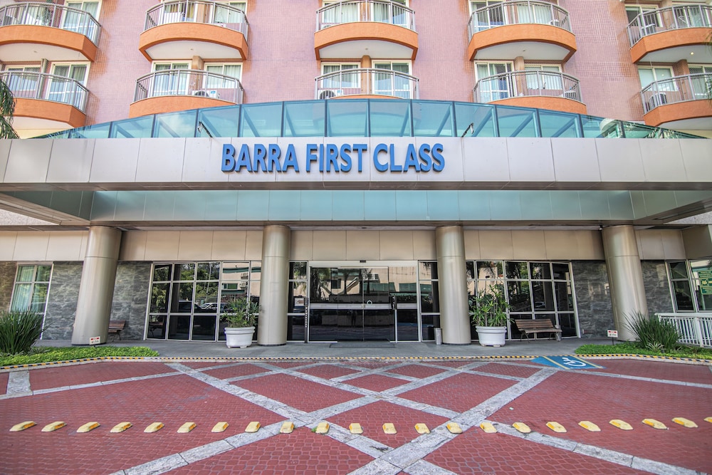 Flat Barra First