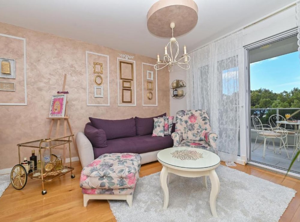 Apartment Hani 2