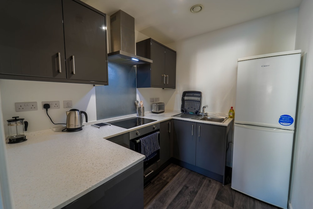 Captivating 1-bed Apartment, Merthyr Tydfil -, photo 18