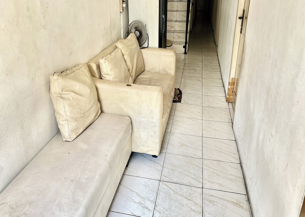 Rb Residence Grogol