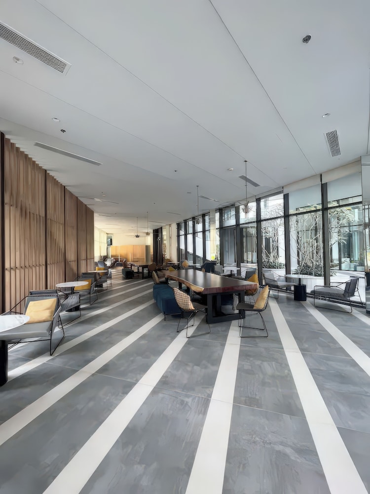 Genius Saigon - Luxury Apt walk to SECC