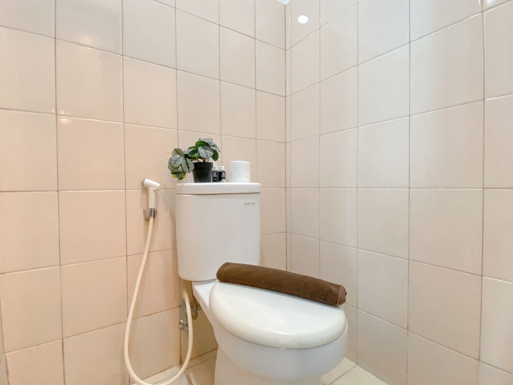 Comfy And Minimalist Studio Apartment At Tifolia