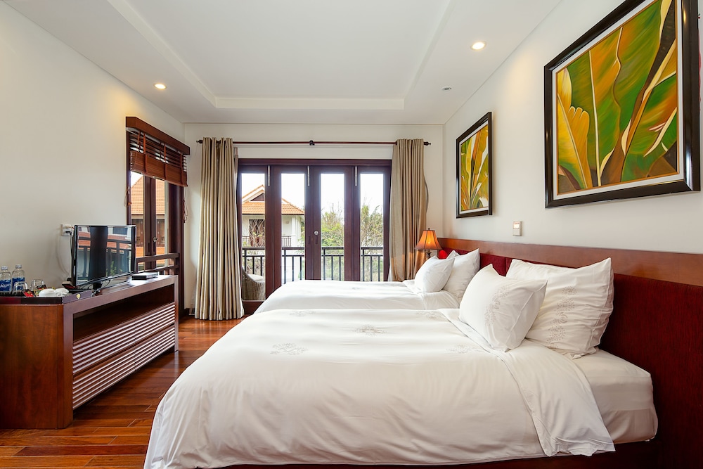 Tropical Villas Beach Danang