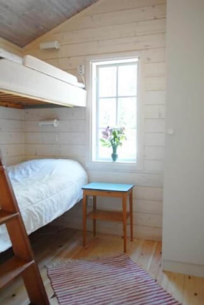 Ljugarn Semesterby