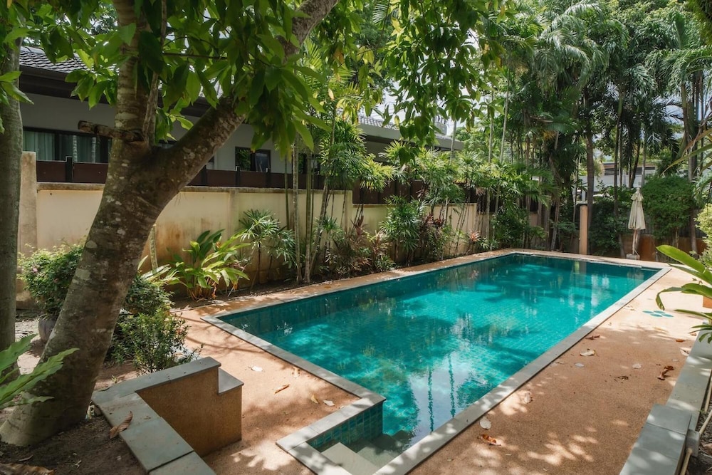 Orchid Pool Villa in Rawai