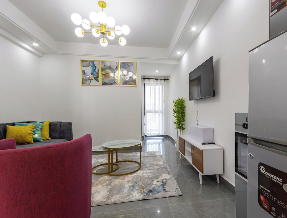 Erica Suites - Riverside 1BR Apartments