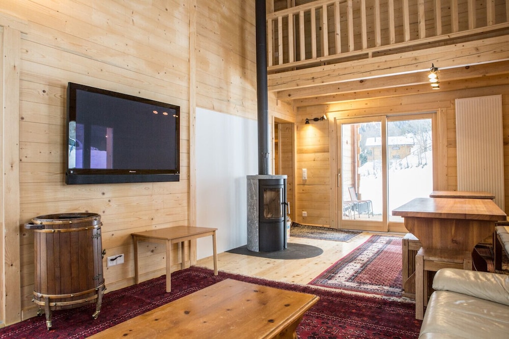 Chalet Rosaline 12 Person Beautiful Property
