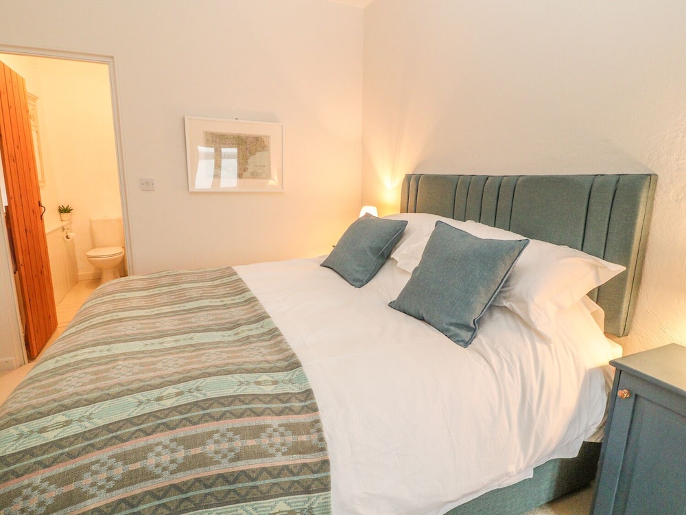 Yelverton Vacations - Clamoak Cottage - Property Image 2