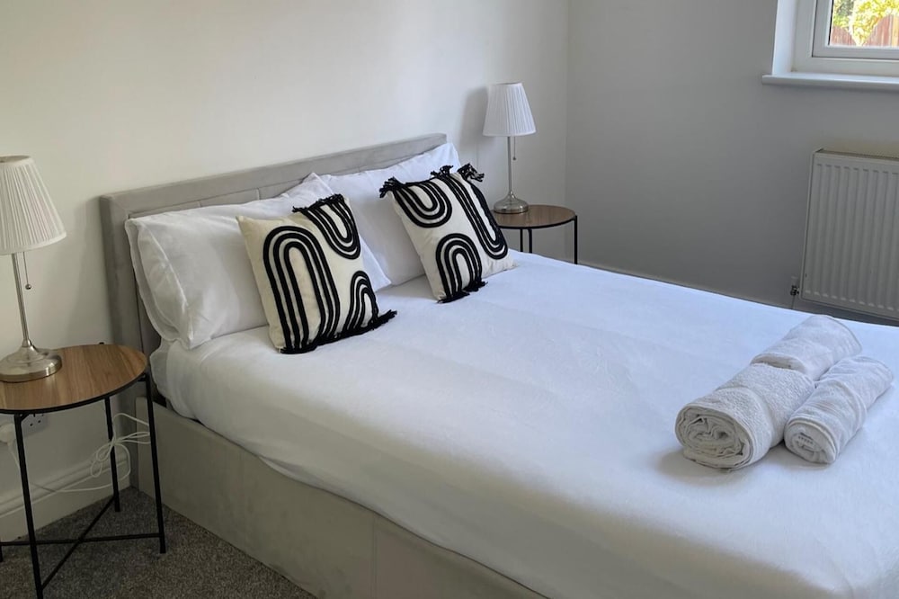Privategarden- Freeparking- wd- 2br- Wifi