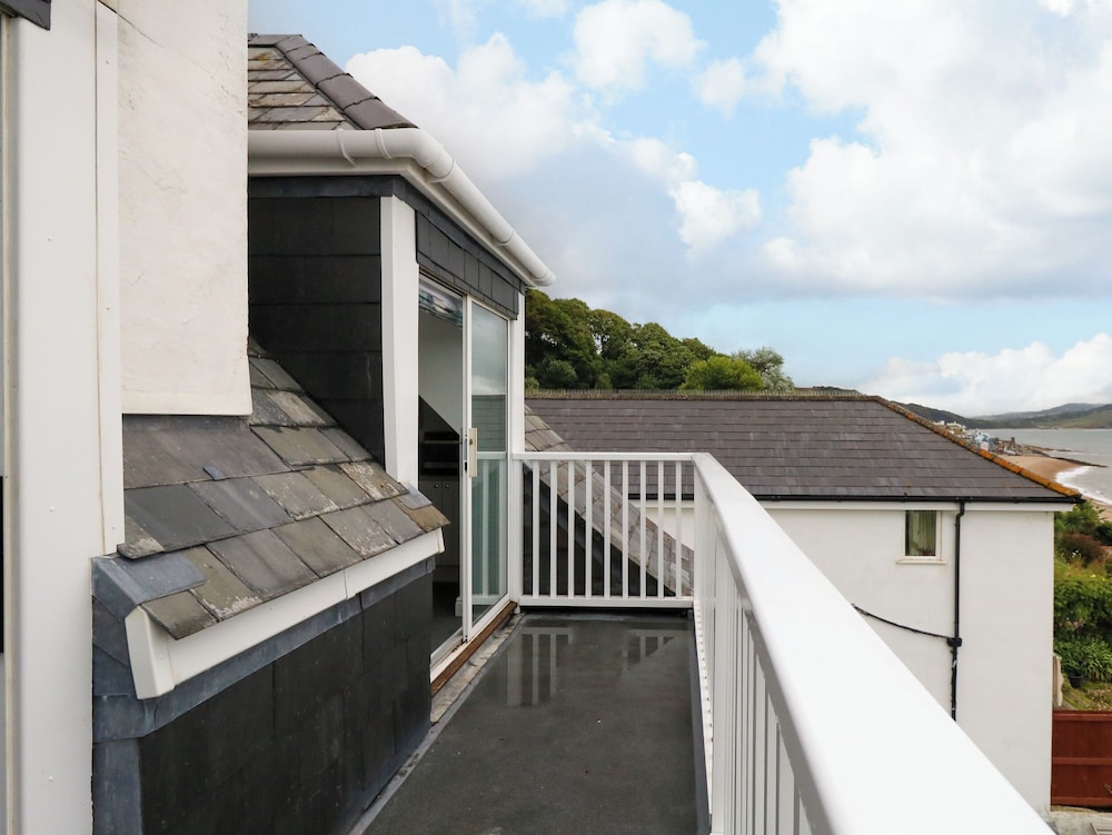 3 Harbour Heights
