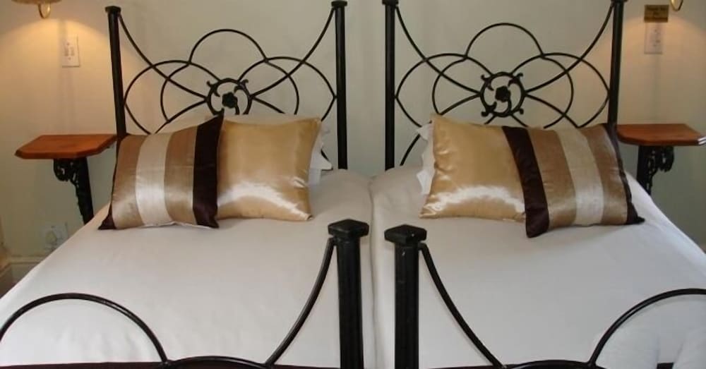 Knysna Wayside Inn