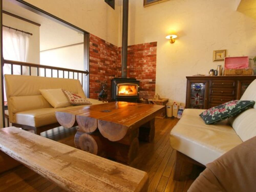 Alpine Lodge view 3