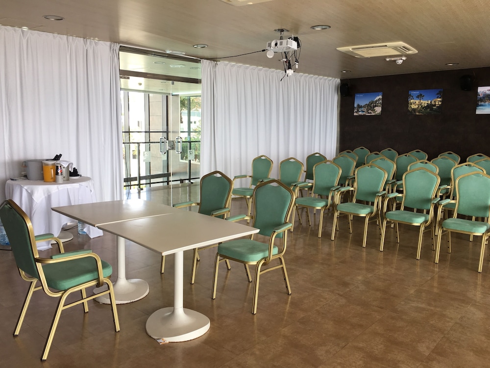 R2 Romantic Fantasia Dreams & Suites Hotel – Adults Only - All inclusive