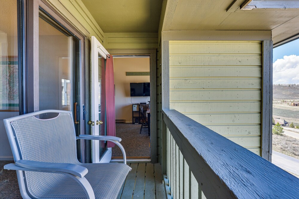 Ski-in/ski-out Top-floor Condo at Granby Ranch! view 4