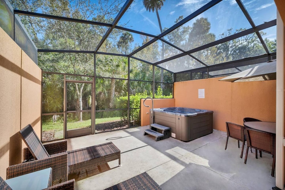 Regal Oaks 2bed Vacation Home in Kissimmee