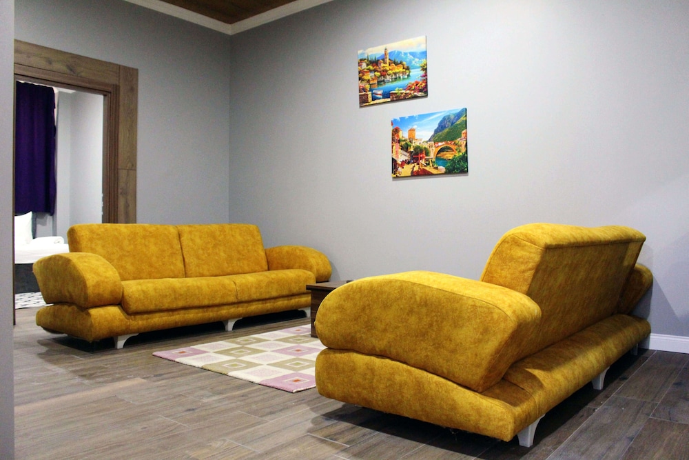 Big Life Otel - Image 22